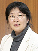 Myung Ah Lee