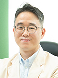 Yun-Gyoo Lee